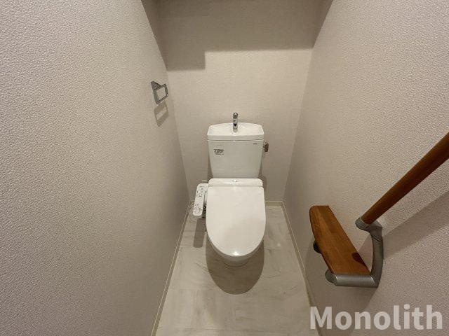 シャーメゾンシャルム磯上のトイレ