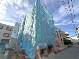 中野区南台3丁目　新築戸建の画像