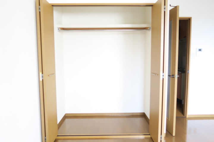 ゴールドハイツの収納|別号室の参考写真です。