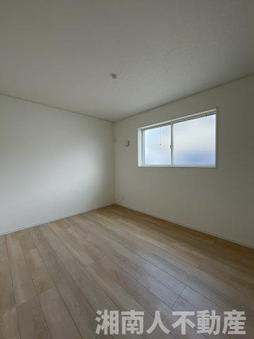 平塚市田村第46　新築一戸建て　１号棟の洋室|コンパクトで使いやすい洋室です