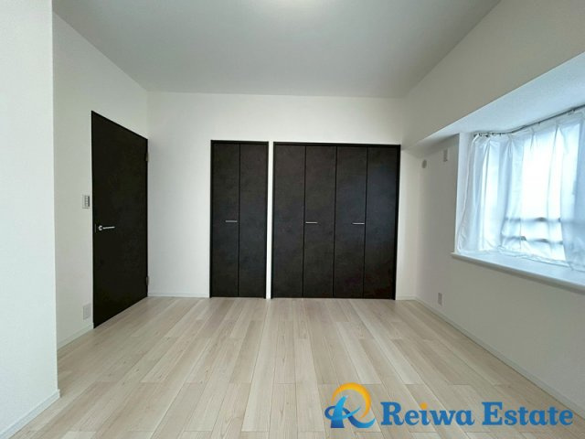 第一ハイツ茅ヶ崎の洋室