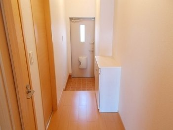 【玄関】 | スモールヴィレッジ | 玄関です