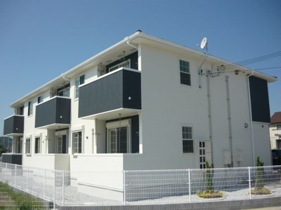 【外観】 | ティンカー　ベル | 外観は落ち着いています