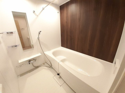 【浴室】 | ポルト　ボヌール | お風呂で日々の疲れを落としましょう