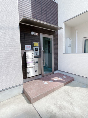 【エントランス】 | ハーモニーテラス城木町Ⅲ