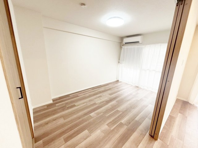 グランドハイツ甲陽園の洋室