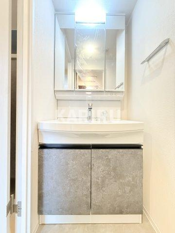 Krystal　Fimeth　2番館の洗面所