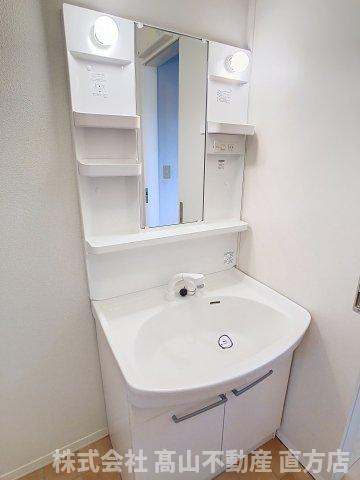 スクーデリア2007　C棟の洗面所