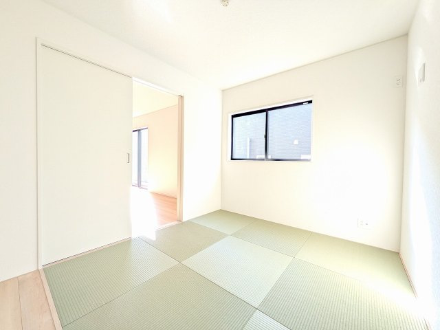 八王子市　川口町　新築一戸建て　８６期の和室|～リビングに隣接している5.2帖の和室です～