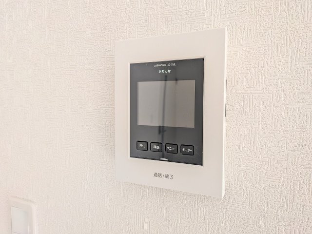 八王子市　川口町　新築一戸建て　８６期のセキュリティ|～TVモニター付インターホン　訪問者の確認に便利です～