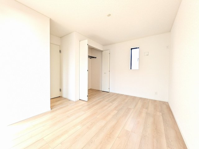 八王子市　川口町　新築一戸建て　８６期の収納|～収納力の高いクローゼット完備～