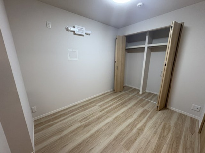 【洋室】サンヴェール高槻三号棟 