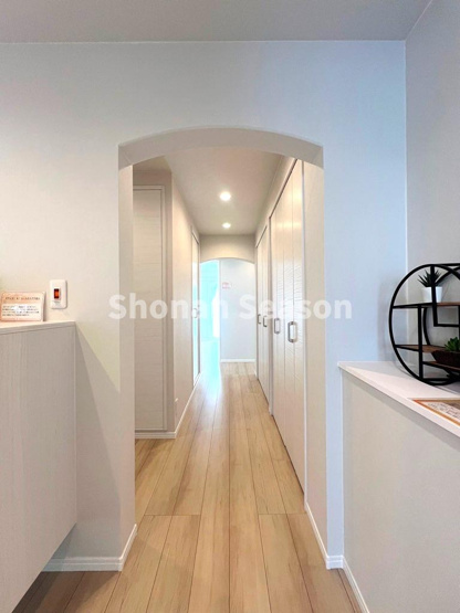 【玄関】 | 内覧可能♪お気軽に「湘南シーズン」までお問い合わせださいね◎