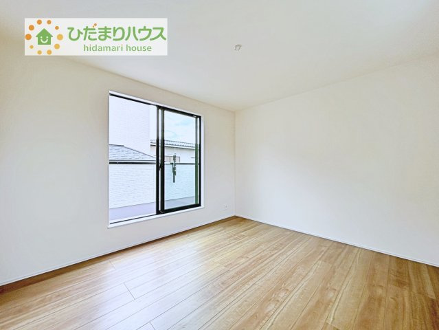 【寝室】 | 我孫子市並木６丁目　新築戸建　A号棟 | 広めの主寝室は、ベッドの他にもパソコンデスクやドレッサーなども置けちゃいます(*^-^*)