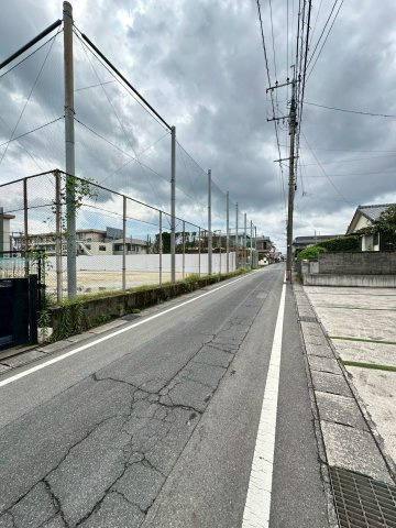 紫原６丁目　中古住宅の前面道路含む現地写真|前面道路含む現地写真です