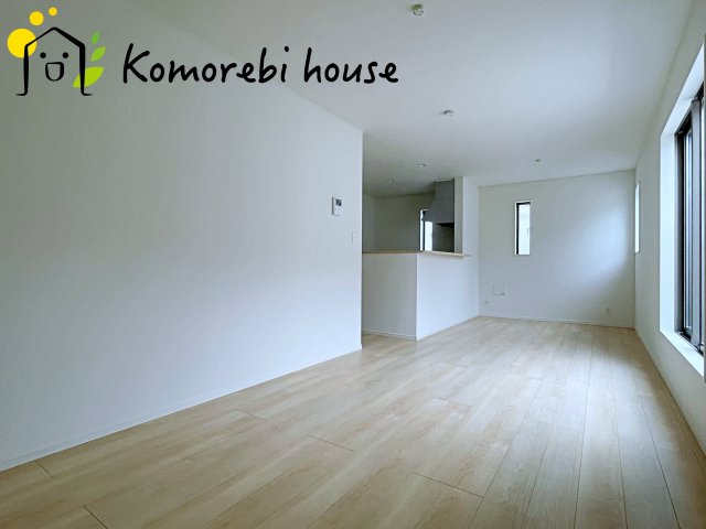 さいたま市大宮区三橋　第25　新築一戸建て　クレイドルガーデン　03の居間・リビング