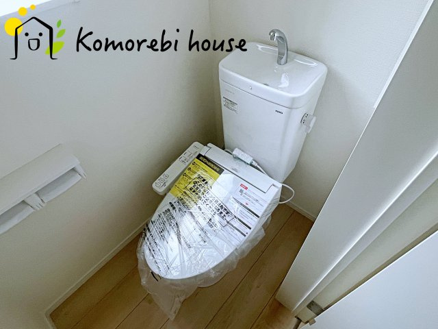 さいたま市大宮区三橋　第25　新築一戸建て　クレイドルガーデン　03のトイレ