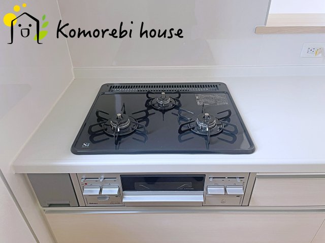 さいたま市大宮区三橋　第25　新築一戸建て　クレイドルガーデン　03のキッチン