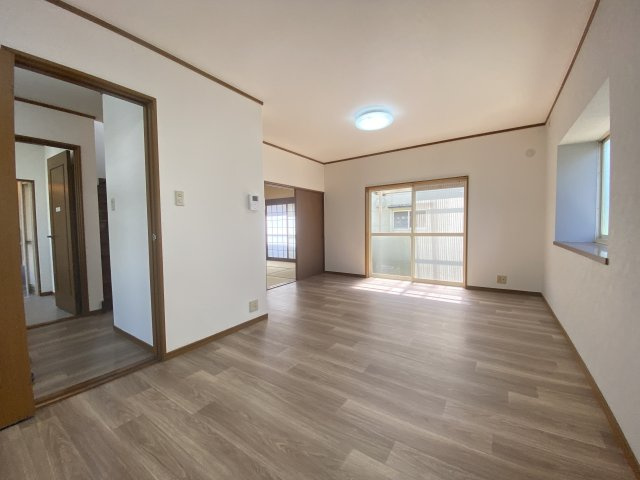 【居間・リビング】 | 宇土市 椿原町 2階建 4LDK | ☆リビング☆