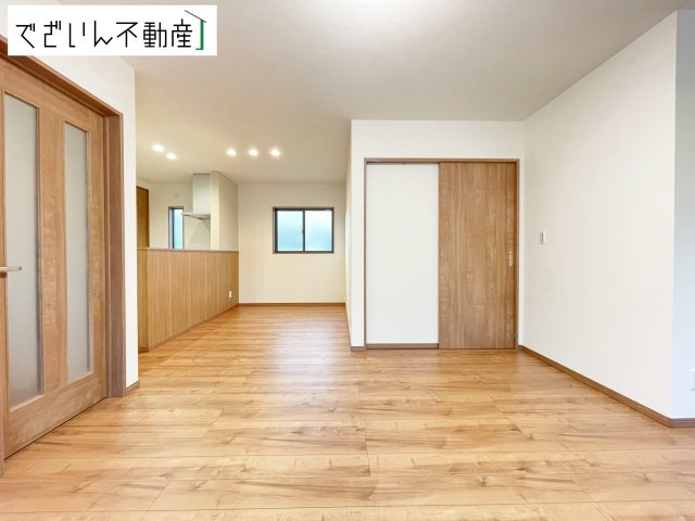 【居間・リビング】 | ワイウッドコート熊谷市上之第9期　戸建住宅 | ≪2号棟≫
現地(2025年9月撮影)