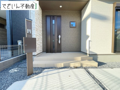 【玄関】 | ワイウッドコート熊谷市上之第9期　戸建住宅 | ≪2号棟≫
現地(2025年10月撮影)