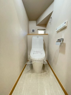 【トイレ】 | 立川市柏町4丁目　中古戸建　【全1棟】