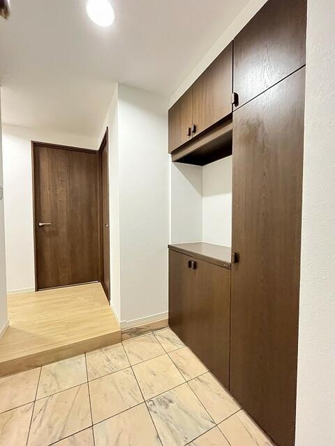 アコール小幡の玄関