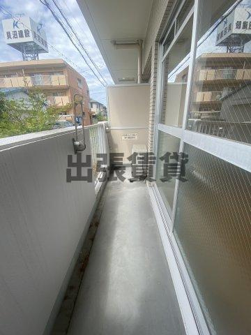 仲介手数料0円！！フラットK山木のバルコニー