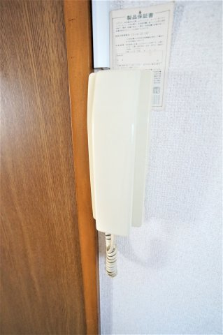 船橋市前原東１丁目の賃貸マンションのセキュリティ|急な来客でもインターホンで安心ですね
