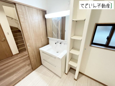 【独立洗面台】 | ワイウッドコート熊谷市上之第9期　新築住宅 | ≪4号棟≫
現地(2025年9月撮影)