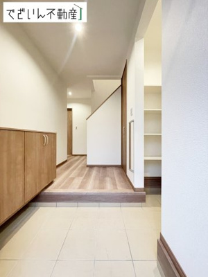 【玄関】 | ワイウッドコート熊谷市上之第9期　新築住宅 | ≪4号棟≫
現地(2025年9月撮影)