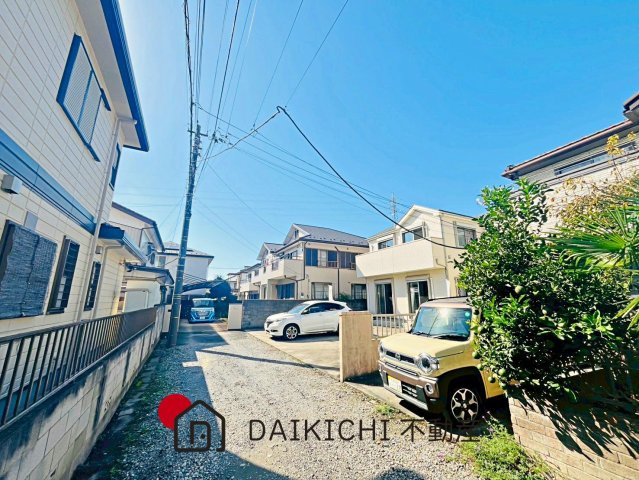 【前面道路含む現地写真】 | 桶川市末広3丁目　中古戸建