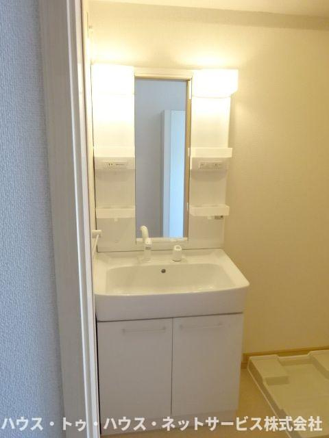 アルブル・ヴィラージュの洗面所