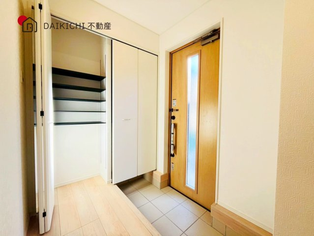 【玄関】 | 鴻巣市北新宿第3　新築戸建　全1棟　1号棟