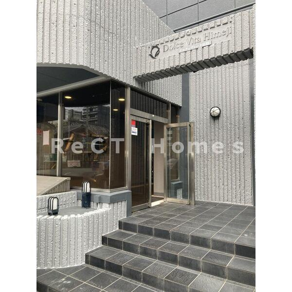 ドルチェヴィータ姫路のエントランス