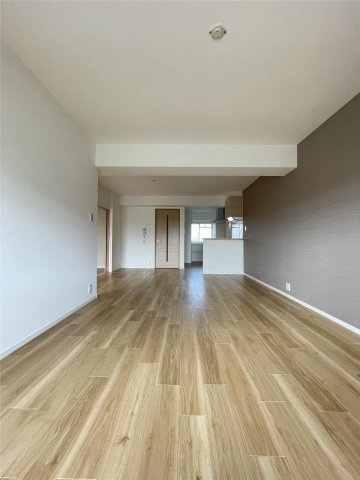 サザンコート久留米の居間・リビング|広いリビング★