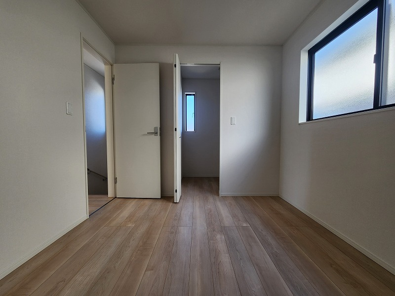 小牧市大字池之内　新築戸建　１号棟の洋室|広々とした洋室です