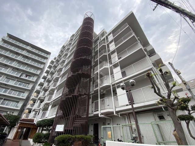 永和グランドハイツの外観