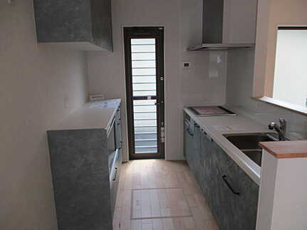 西区己斐上５丁目のキッチン