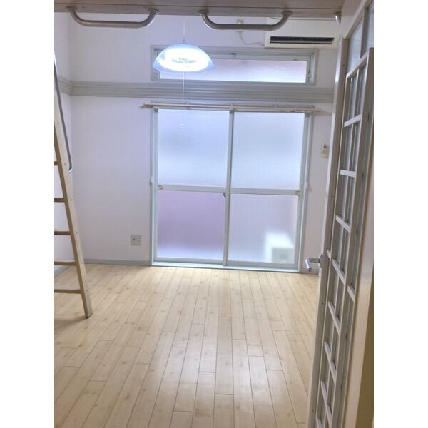 クレセール道徳の居間・リビング