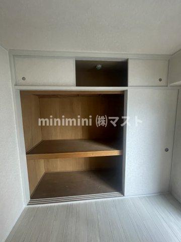 シャトー波除の収納