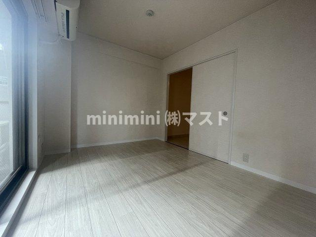 シャトー波除の内装