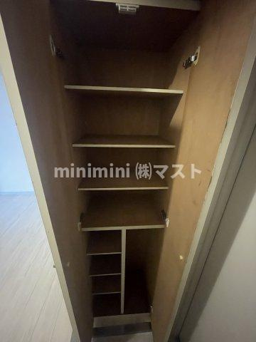 シャトー波除の収納