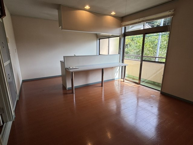 ポートタウン大津の居間・リビング