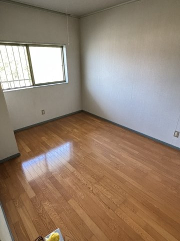 ポートタウン大津の洋室