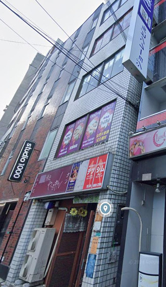 大阪市都島区東野田町３丁目のビルの外観