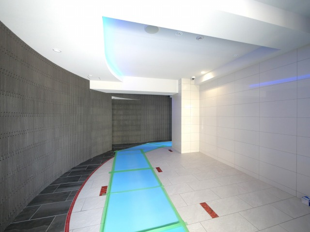 セレニテ新大阪ミラク壱番館のロビー