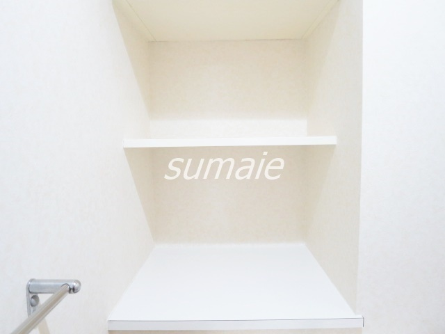 フクロク・ハイ・マンション３号館の設備|トイレに棚あります！！