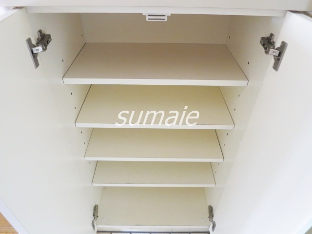 フクロク・ハイ・マンション３号館の収納|シューズボックス完備です！！