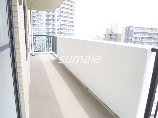 フクロク・ハイ・マンション３号館のバルコニー|広々したバルコニーです☆